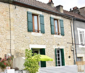 Stunning 2-Bed Cottage in Le Bugue, Le Bugue